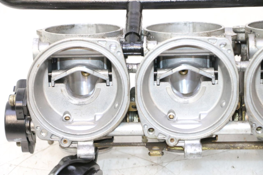photo de CARBURETOR KAWASAKI ZX-6R ZX6R 600 (2000 - 2002) - Technical close-up