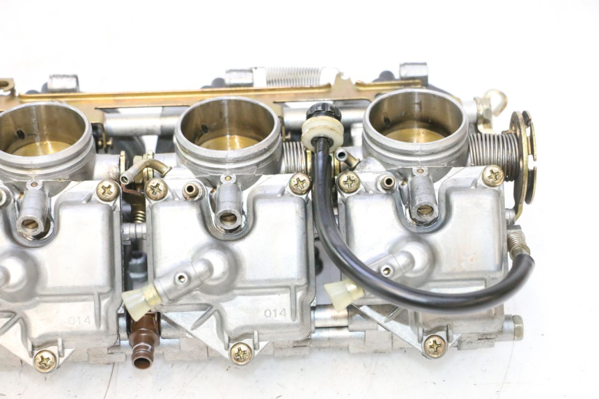 photo de CARBURETOR KAWASAKI ZX-6R ZX6R 600 (2000 - 2002) - Technical close-up