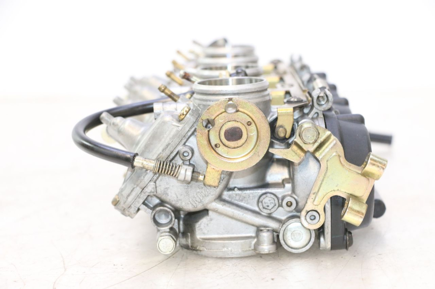 photo de CARBURETOR KAWASAKI ZX-6R ZX6R 600 (2000 - 2002) - Surface and material condition