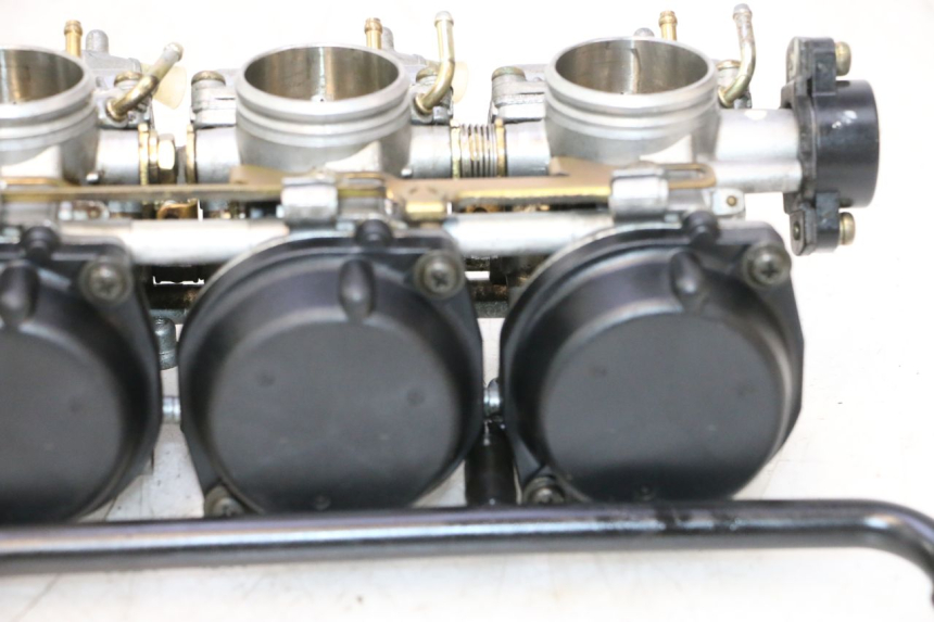 photo de CARBURETOR KAWASAKI ZX-6R ZX6R 600 (2000 - 2002) - Checked used part
