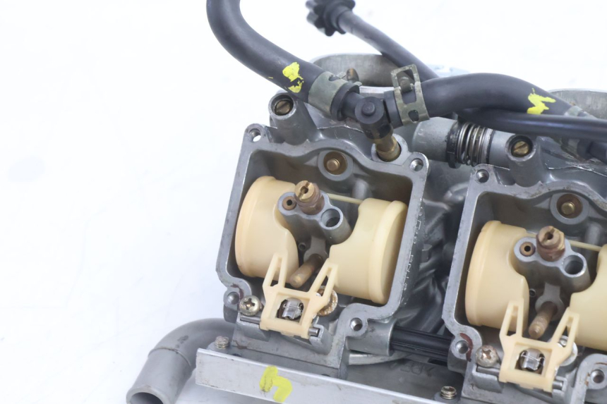 photo de CARBURETOR KAWASAKI ZZR 600 (1995 - 2004) - Additional view of the item
