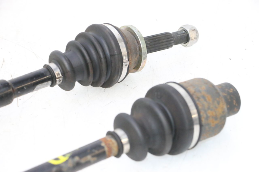photo de FRONT DRIVESHAFT BOOM TRIKE FUN 500 (2004 - 2010) - Distinctive features