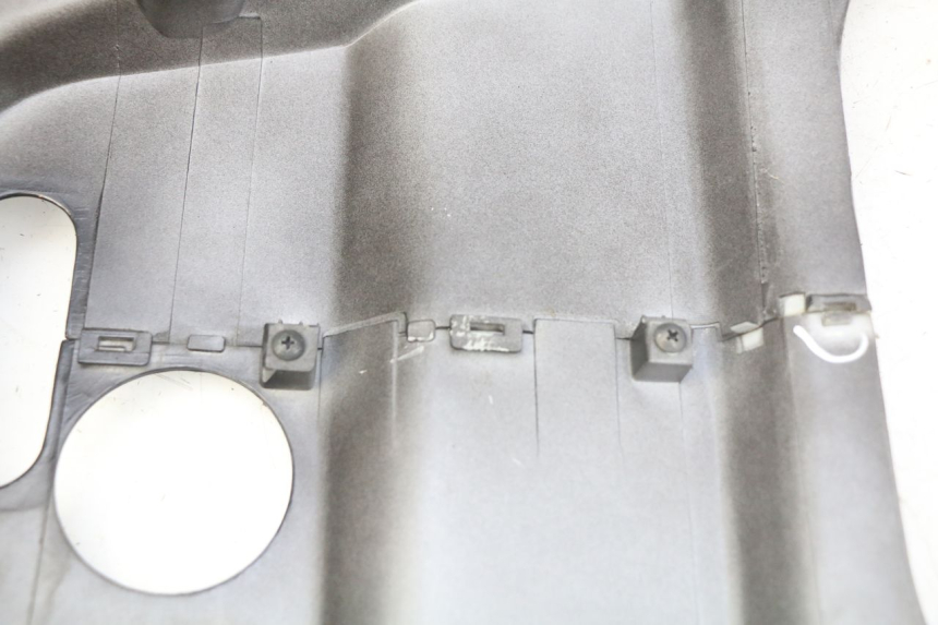 photo de REAR FAIRING KYMCO AGILITY 4T 50 (2018 - 2022) - Alternative perspective