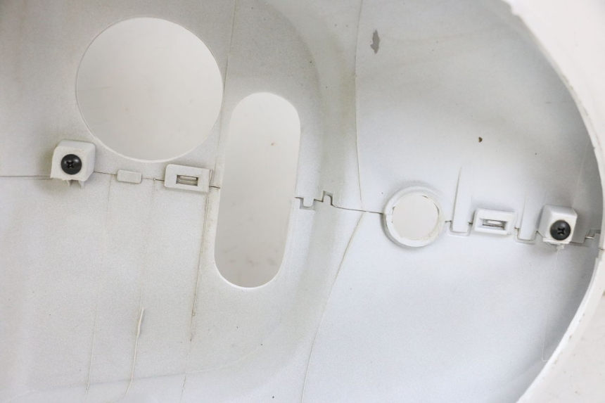 photo de REAR FAIRING KYMCO AGILITY 4T 50 (2018 - 2022) - Zoom on usage condition