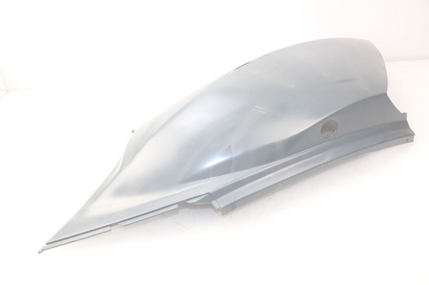 photo de REAR PANEL APRILIA ATLANTIC 125 (2003 - 2009) - Distinctive features