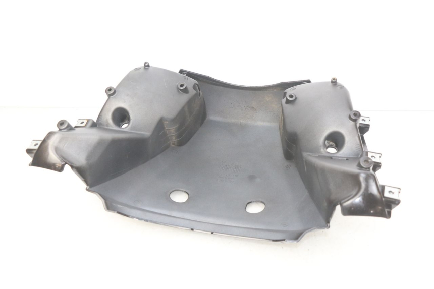 photo de REAR PANEL APRILIA ATLANTIC 125 (2003 - 2009) - Component detail