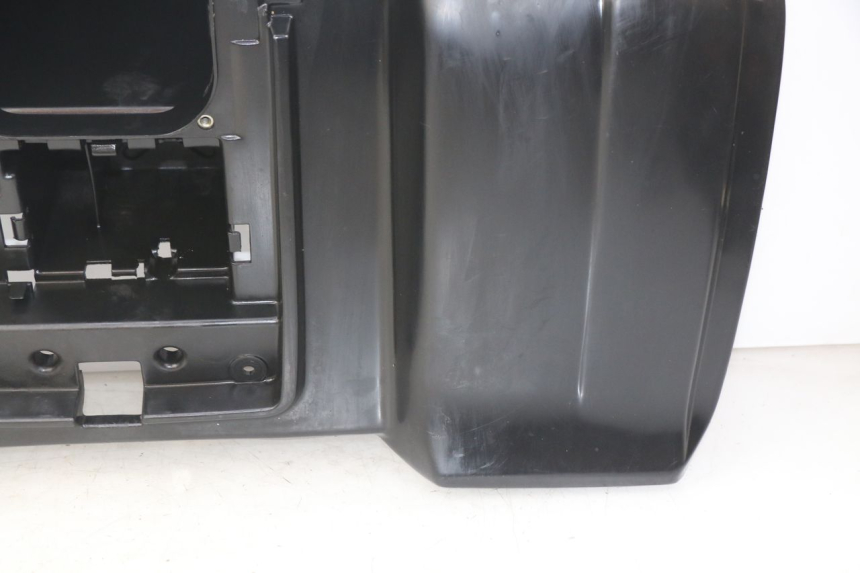 photo de REAR FAIRING YAMAHA BLASTER 200 (2003 - 2007) - Additional view of the item