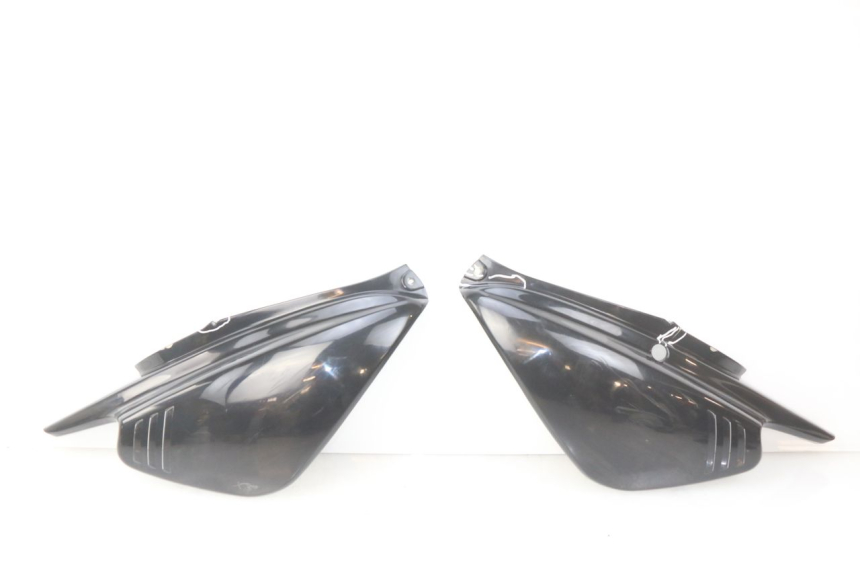 photo de REAR PANEL MBK BOOSTER NEXT GENERATION 50 (2004 - 2007) - Main view