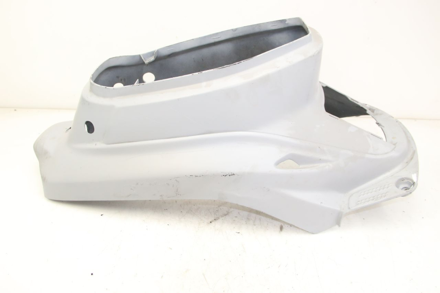 photo de REAR FAIRING MBK BOOSTER SPIRIT 50 (1999 - 2003) - Zoom on usage condition