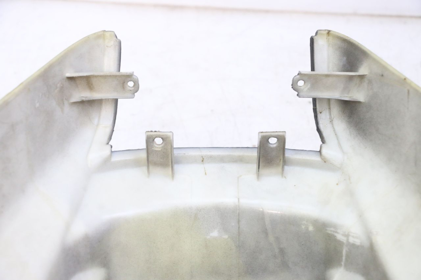 photo de REAR FAIRING MBK BOOSTER SPIRIT NAKED 50 (2004 - 2017) - Technical close-up