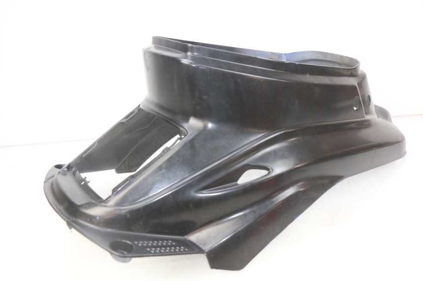 photo de REAR FAIRING YAMAHA BW'S 50 (1999 - 2003) - Surface and material condition