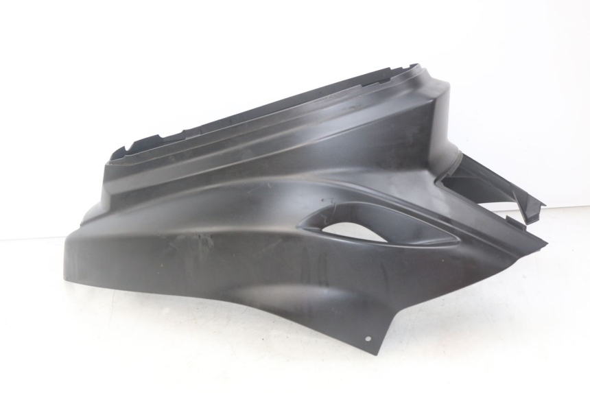 photo de REAR FAIRING YAMAHA BW'S EASY 50 (2013 - 2016) - Surface and material condition