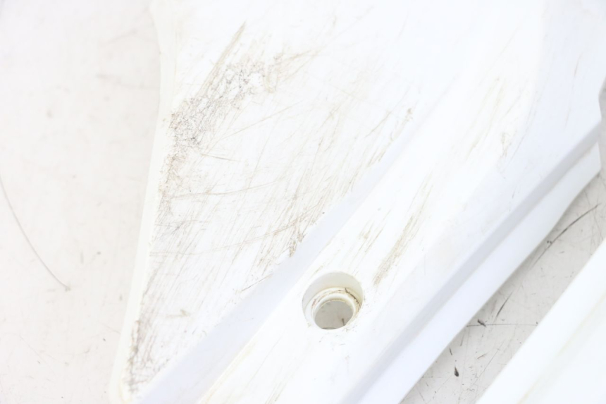 photo de REAR PANEL HONDA CRF-F CRF F 110 (2019 - 2022) - Technical close-up