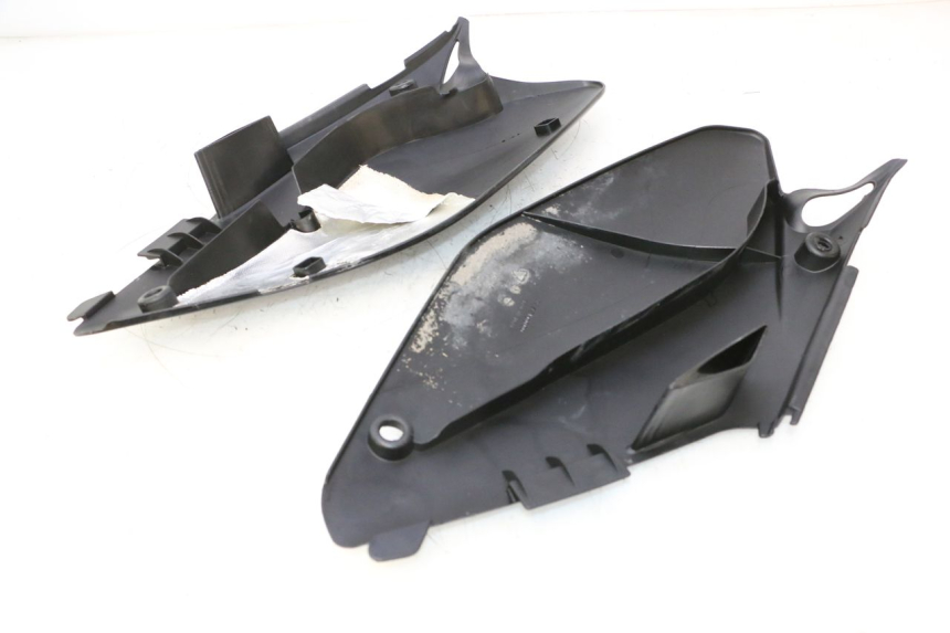 photo de REAR PANEL HM HONDA CRM DERAPAGE RR 50 (2006 - 2017) - Zoom on usage condition