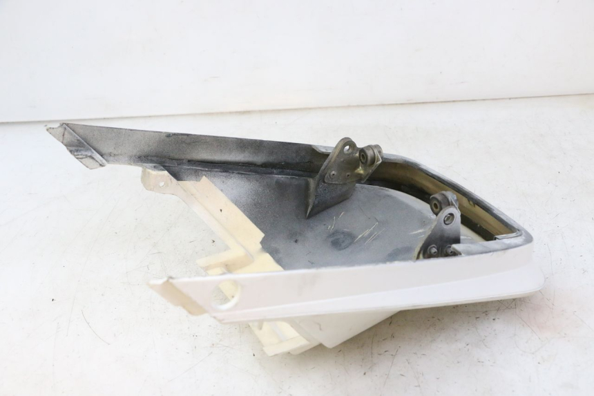 photo de REAR PANEL YAMAHA FJ 36Y 1100 (1984 - 1985) - Component detail