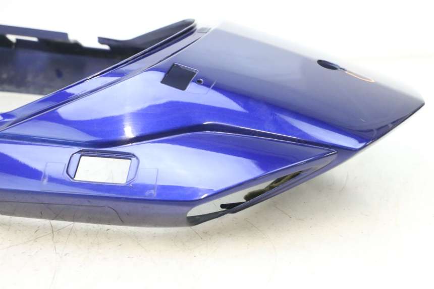 photo de REAR PANEL YAMAHA FJR 1300 (2001 - 2005) - High-resolution close-up