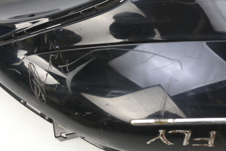 photo de REAR FAIRING PIAGGIO FLY 2T 50 (2004 - 2017) - Component zoom