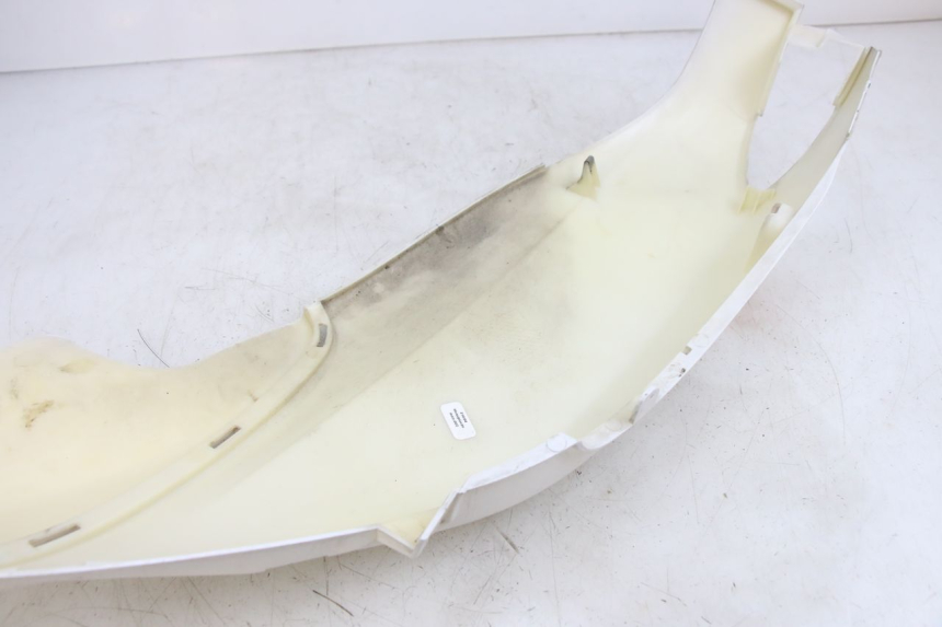 photo de REAR FAIRING PIAGGIO FLY 125 (2005 - 2012) - Zoom on usage condition