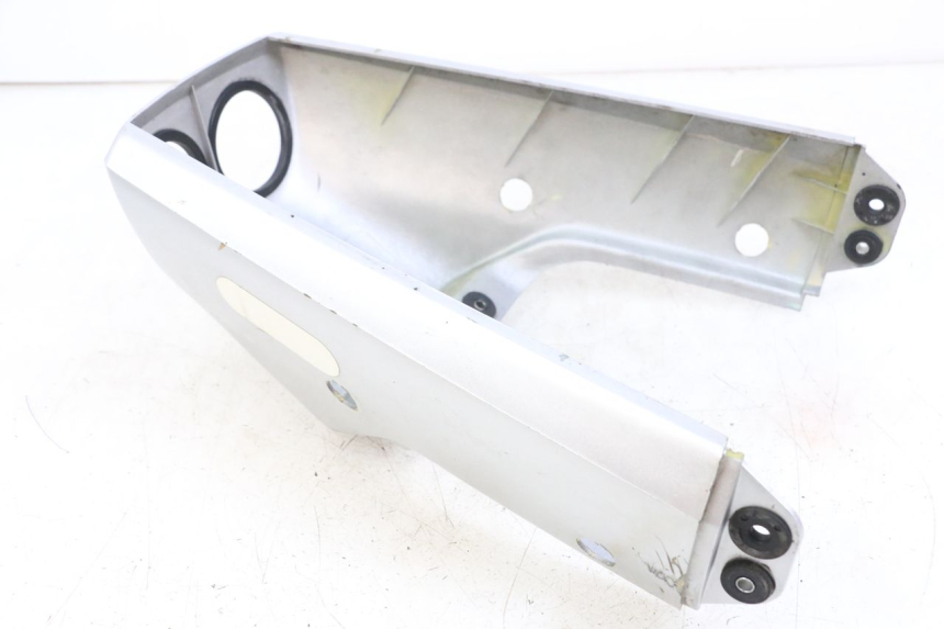 photo de Rear fairing HYOSUNG GF 125 (2001 - 2005) - Alternative perspective