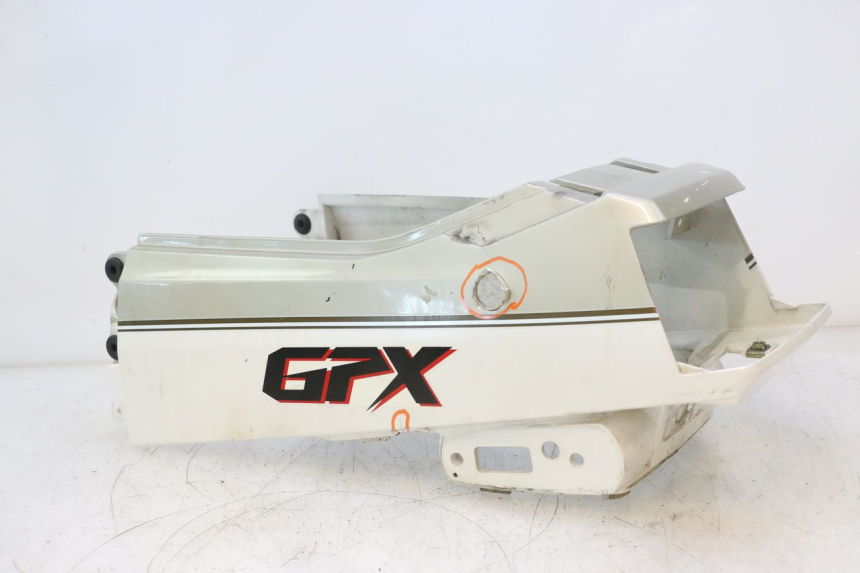photo de REAR PANEL KAWASAKI GPX F ZX750F 750 (1986 - 1990) - Main view