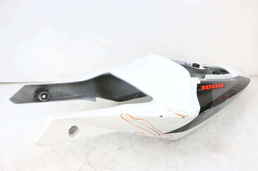 photo de REAR PANEL SUZUKI GSXR GSX-R 1000 (2003 - 2004) - Detailed visual inspection