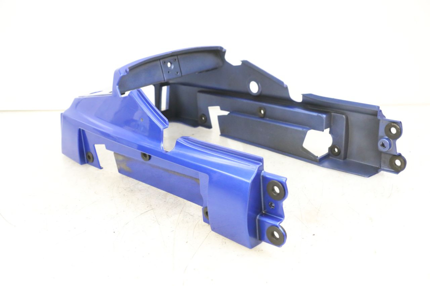 photo de REAR PANEL KAWASAKI GTR 1000 (1994 - 2004) - Alternative perspective