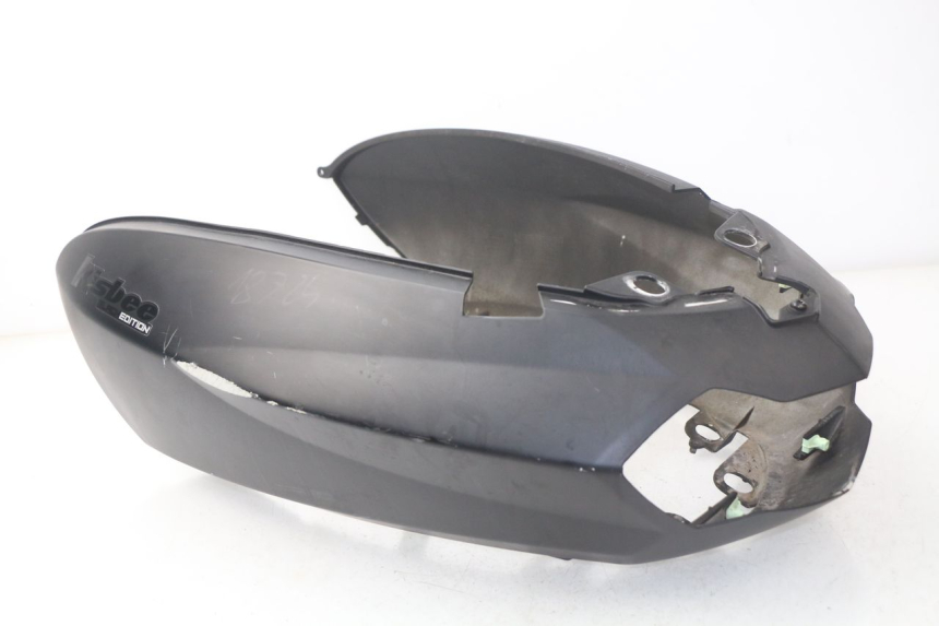 photo de REAR FAIRING PEUGEOT KISBEE 2T 50 (2010 - 2017) - Zoom on usage condition