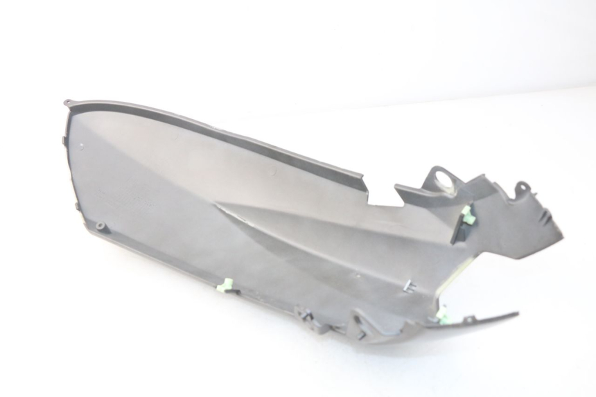 photo de REAR FAIRING PEUGEOT KISBEE 2T 50 (2010 - 2017) - Additional view of the item