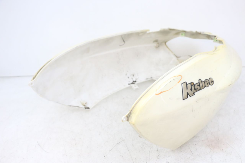 photo de REAR FAIRING PEUGEOT KISBEE 4T 50 (2010 - 2017) - Zoom on usage condition