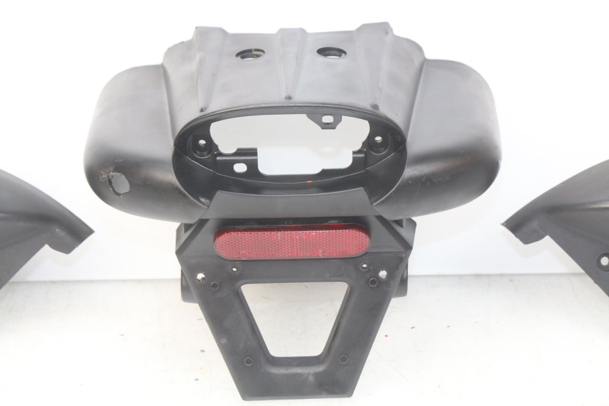 photo de REAR FAIRING PEUGEOT LUDIX 50 (2008 - 2017) - Distinctive features