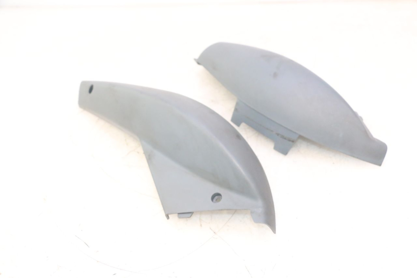 photo de REAR PANEL PEUGEOT LUDIX ONE 14P 50 (2004 - 2013) - Distinctive features