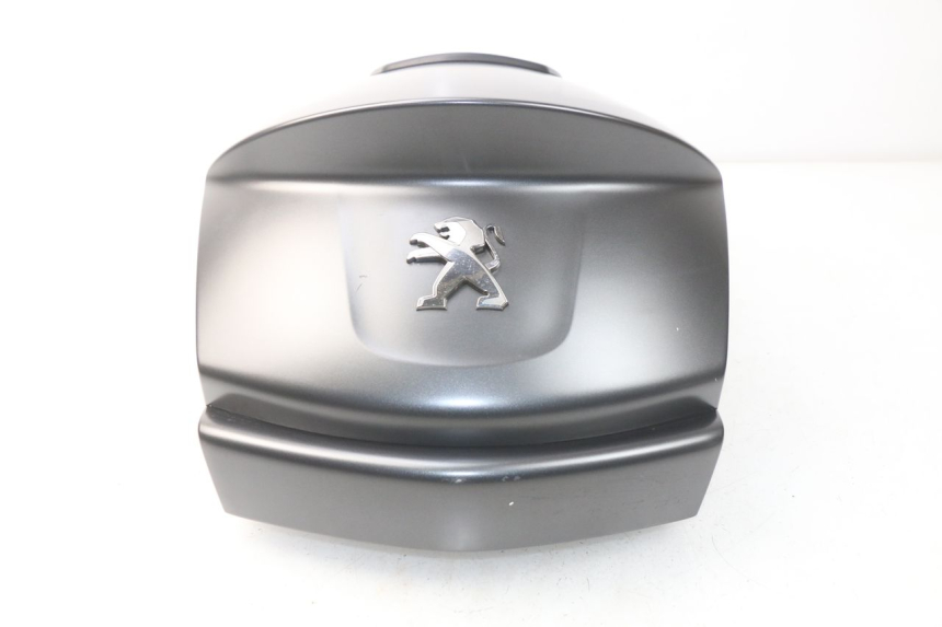 photo de REAR PANEL PEUGEOT METROPOLIS 400 (2017 - 2020) - Fixing points details