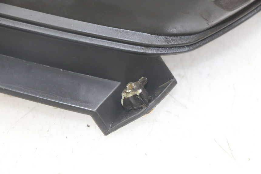 photo de REAR FAIRING SYM MIO 50 (2011 - 2017) - Alternative perspective