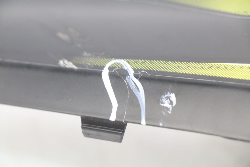 photo de REAR PANEL SYM ORBIT III 3 4T 50 (2021 - 2025) - Component zoom