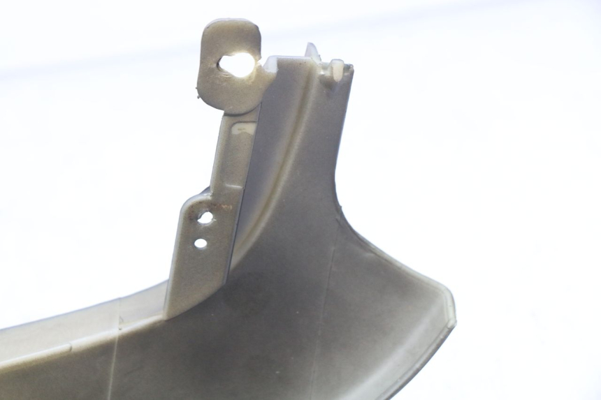 photo de REAR FAIRING MBK OVETTO 2T 50 (2007 - 2017) - Zoom on usage condition