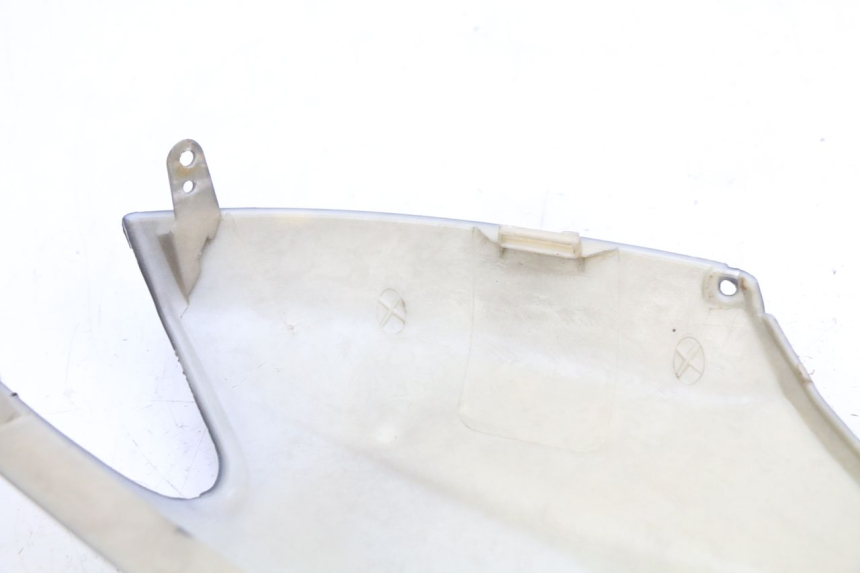 photo de REAR FAIRING MBK OVETTO 2T 50 (2007 - 2017) - Alternative perspective