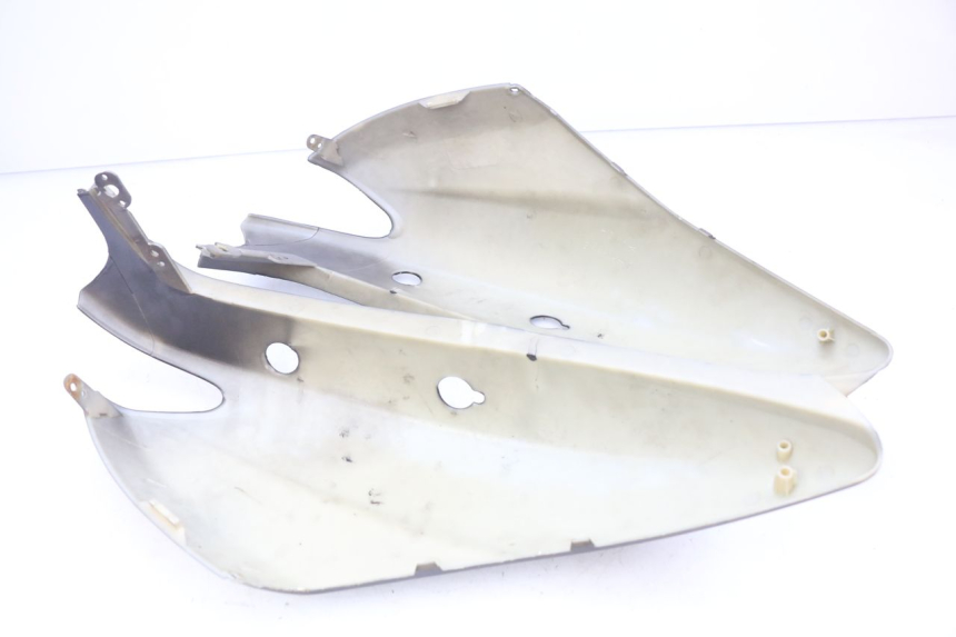 photo de REAR FAIRING MBK OVETTO 2T 50 (2007 - 2017) - Surface and material condition