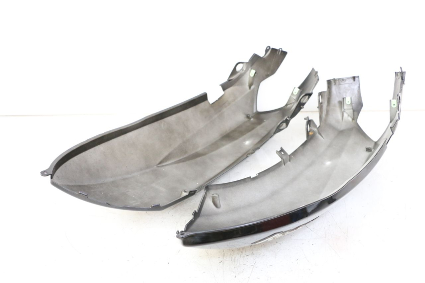 photo de REAR FAIRING PEUGEOT KISBEE 4T 50 (2018 - 2022) - Supplementary product photo