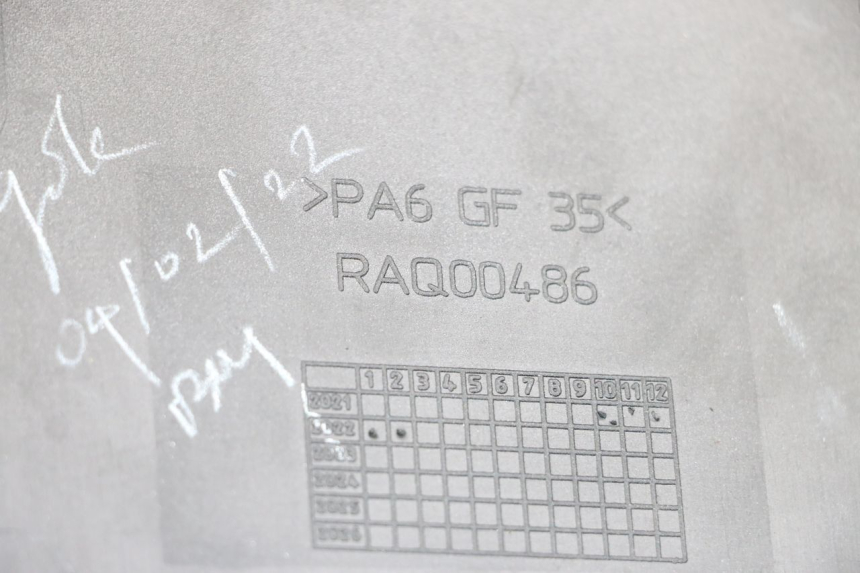 photo de REAR PANEL ROYAL ENFIELD SCRAM 411 (2022 - 2024) - Component detail