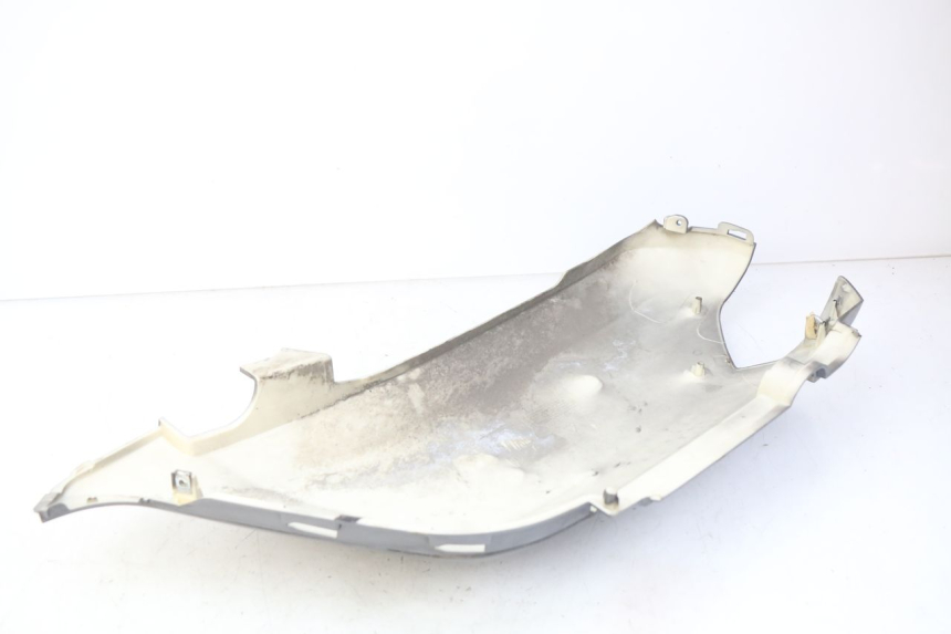 photo de REAR FAIRING LVNENG S5 1 (2019 - 2023) - Distinctive features