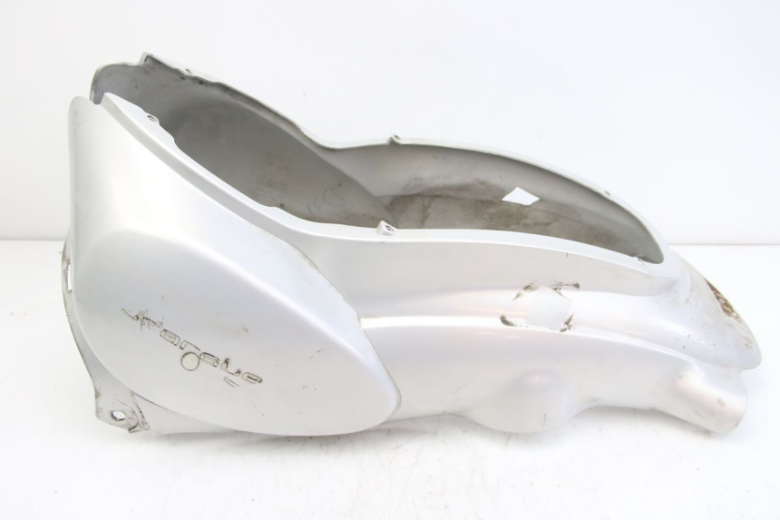 photo de REAR FAIRING APRILIA SCARABEO 4T 50 (2009 - 2017) - Component detail