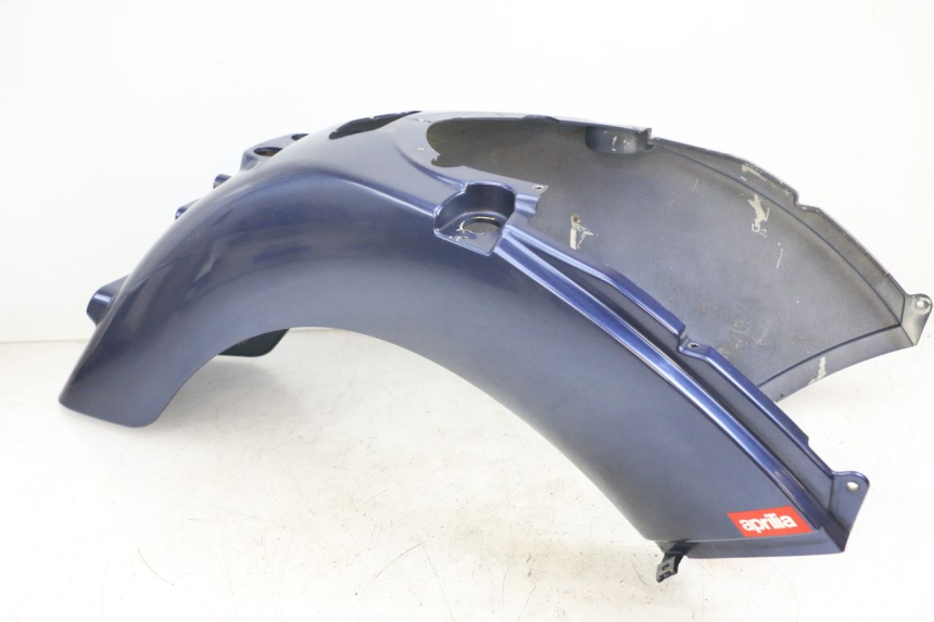 photo de REAR PANEL APRILIA SCARABEO GT 125 (1999 - 2007) - Technical close-up