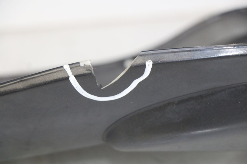 photo de REAR FAIRING APRILIA SCARABEO 100 (2003 - 2012) - Zoom on usage condition