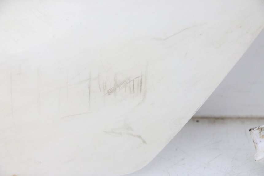 photo de REAR PANEL DERBI SENDA SM DRD 50 (2008 - 2013) - Distinctive features