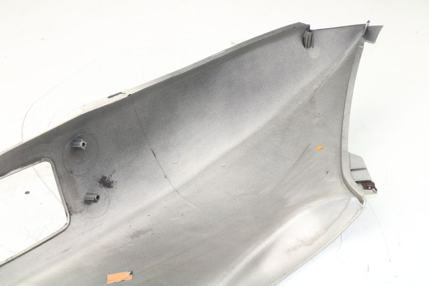 photo de REAR PANEL MBK SKYLINER 125 (2001 - 2003) - Surface and material condition