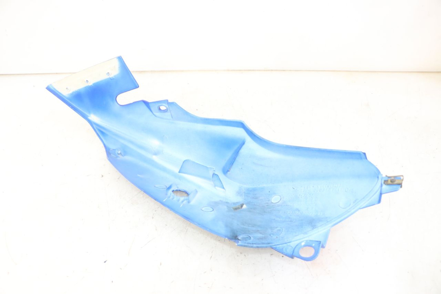 photo de REAR PANEL PEUGEOT SPEEDFIGHT 2 LC 50 (2000 - 2009) - Additional view of the item
