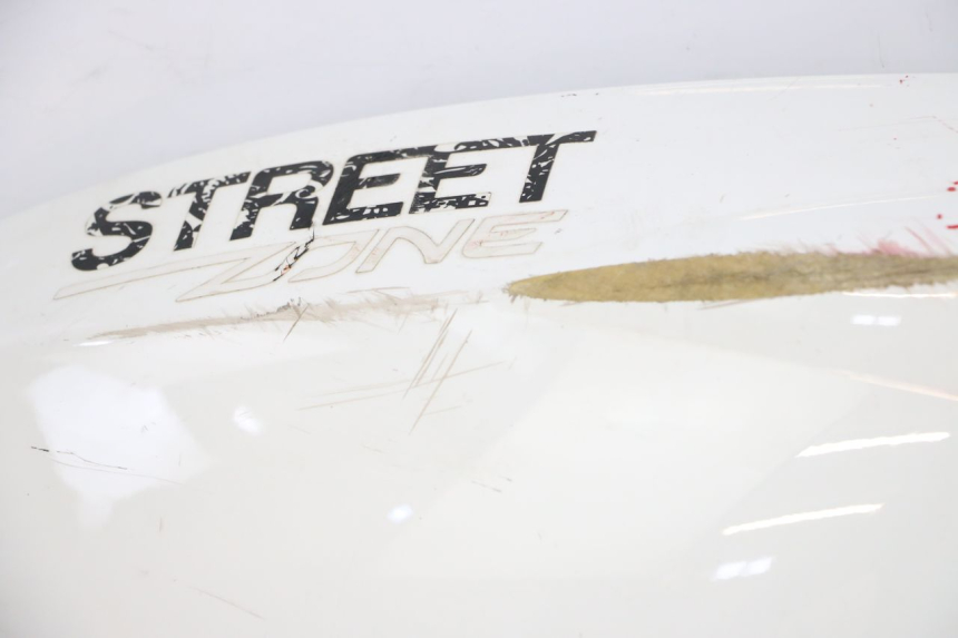 photo de REAR PANEL PEUGEOT STREETZONE 2T 50 (2014 - 2019) - Surface and material condition