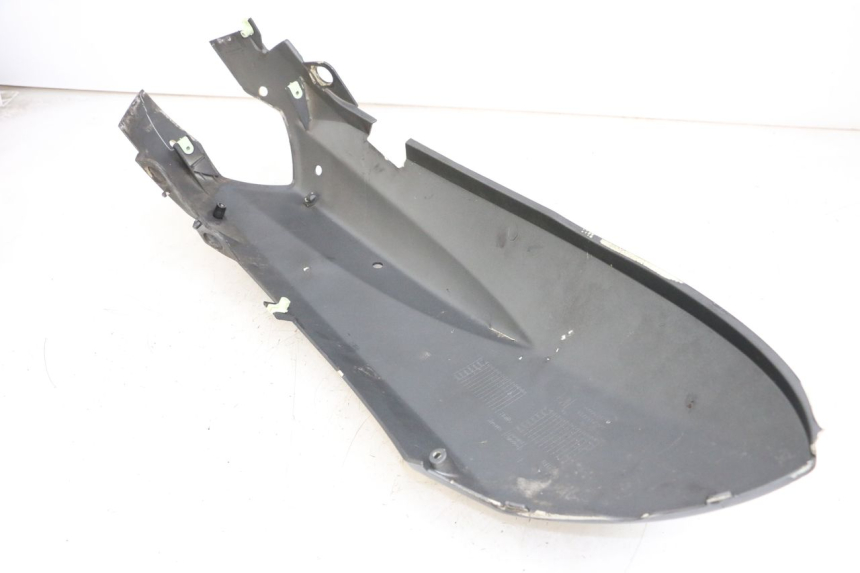 photo de REAR PANEL PEUGEOT STREETZONE I 2T 50 (2018 - 2020) - Zoom on usage condition