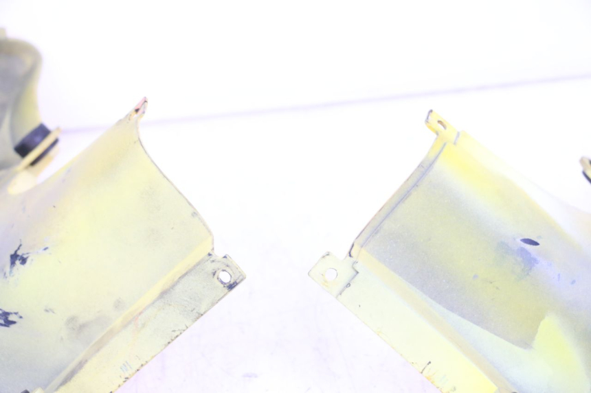 photo de REAR FAIRING SUZUKI SV N 650 (1999 - 2002) - Zoom on usage condition