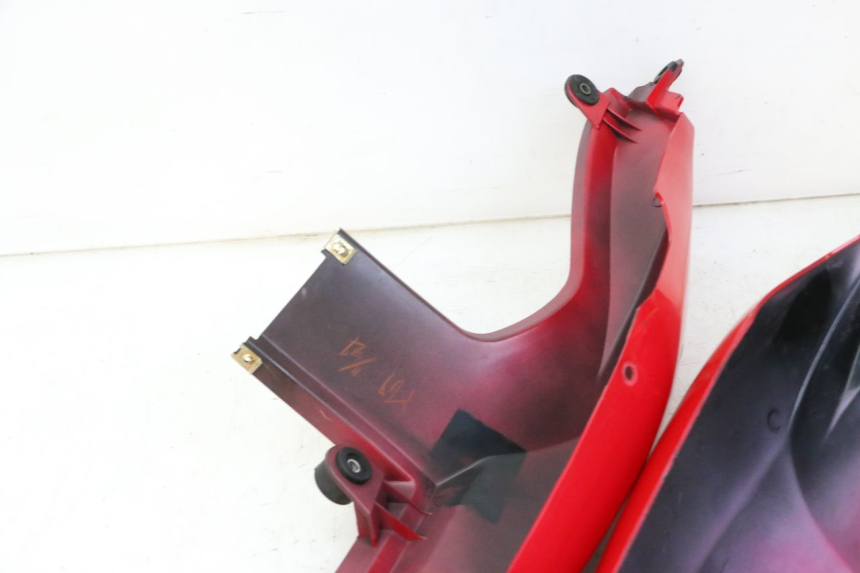 photo de REAR PANEL SUZUKI SV S 650 (2003 - 2009) - Surface and material condition
